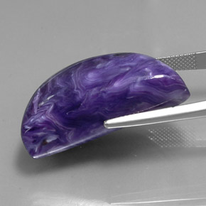Charoíta violeta natural 60,66ct, forma extravagante, opaco