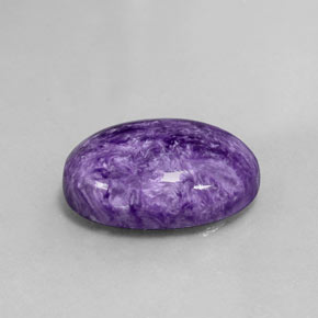 Charoíta violeta natural 10,26ct, corte oval, opaco