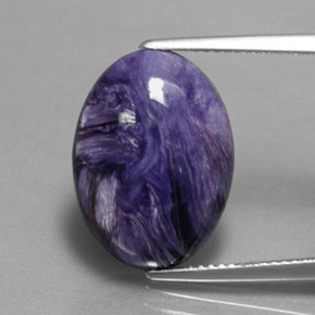 Charoíta violeta natural 9,17ct, corte oval, opaco