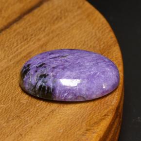 Charoíta violeta natural 9,17ct, corte oval, opaco