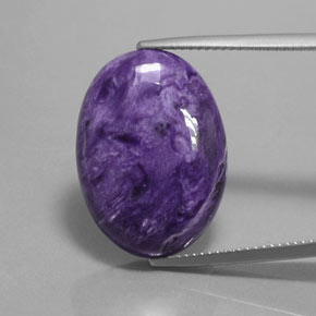 Charoíta violeta natural 14,42ct, corte oval, opaco