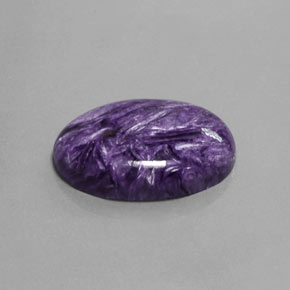 Charoíta violeta natural 15,17ct, corte oval, opaco
