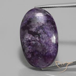 28.58ct Natural Violeta escuro Charoite, oval, Opaco