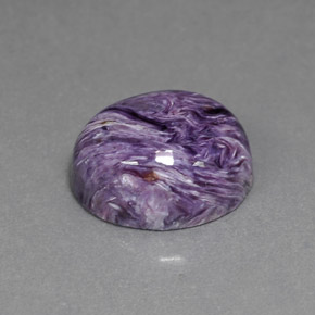 Charoíta violeta natural 5,45ct, corte oval, opaco