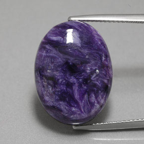 Charoíta violeta natural 15,67ct, corte oval, opaco