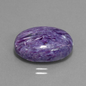 Charoíta violeta natural 14,05ct, corte oval, opaco