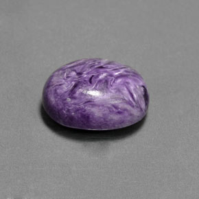 Charoíta violeta natural 3,74ct, corte oval, opaco