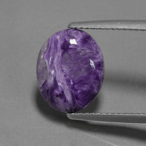 Charoíta violeta natural 3,56ct, corte oval, opaco