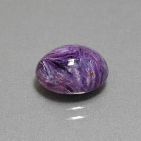 Charoíta violeta natural 3,15ct, corte oval, opaco