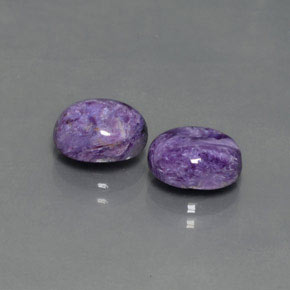 Pedras preciosas de charoíta violeta natural de  ct, corte oval, opaco