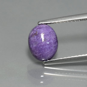Charoíta violeta natural 1,88ct, corte oval, opaco