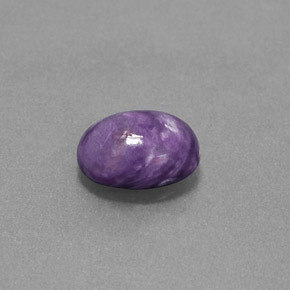 Charoíta violeta natural 1,54ct, corte oval, opaco