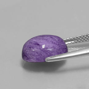 Charoíta violeta natural 4,08ct, corte oval, opaco