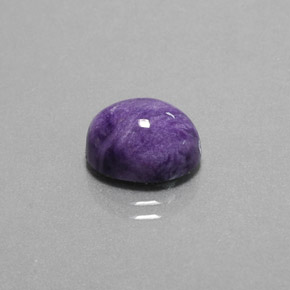 Charoíta violeta natural 4,20ct, corte oval, opaco