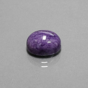 Charoíta violeta natural 4,44ct, corte oval, opaco