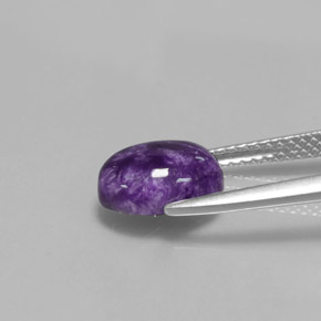 Charoíta violeta natural 2,00ct, corte oval, opaco