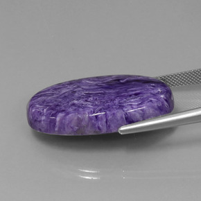 Charoíta violeta natural 34,88ct, corte oval, opaco