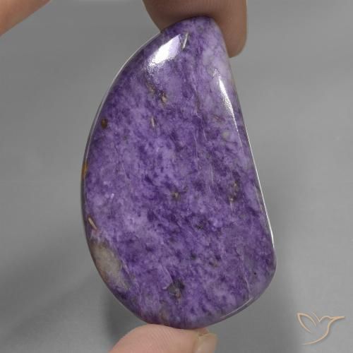 79.11ct Natural Violeta escuro Charoite, Chique, Opaco