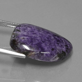 Charoíta violeta natural 17,13ct, forma extravagante, opaco