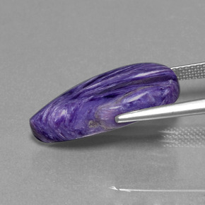 Charoíta violeta natural 9,07ct, formato de pêra, opaco
