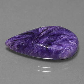Charoíta violeta natural 15,63ct, formato de pêra, opaco