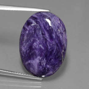 Charoíta violeta natural 15,36ct, corte oval, opaco