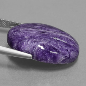 Charoíta violeta natural 22,07ct, corte oval, opaco