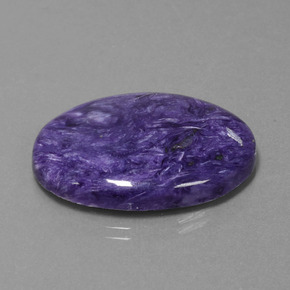 Charoíta violeta natural 29,96ct, corte oval, opaco