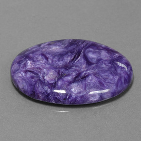 Charoíta violeta natural 28,06ct, corte oval, opaco