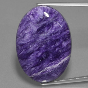 Charoíta violeta natural 21,21ct, corte oval, opaco
