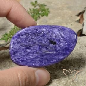 Charoite Violeta Intenso Natural 42.22ct, Chique, Opaco