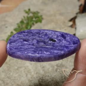 Charoite Violeta Intenso Natural 42.22ct, Chique, Opaco
