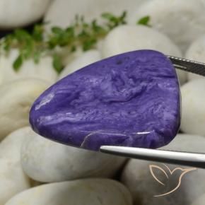Charoite Violeta Intenso Natural 43.59ct, Trilhão, Opaco