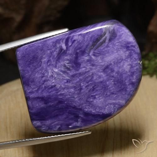 Charoite Violeta Intenso Natural 46.73ct, Chique, Opaco