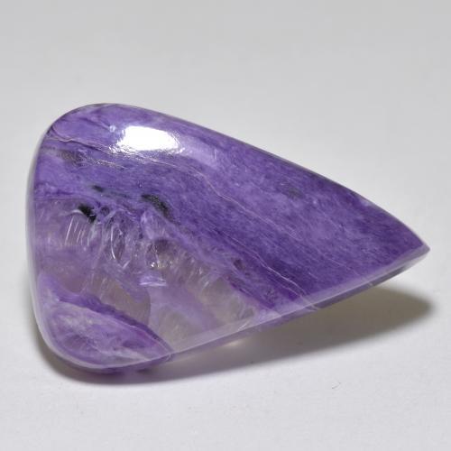 Charoíta violeta natural 21,84ct, formato de pêra, translúcido