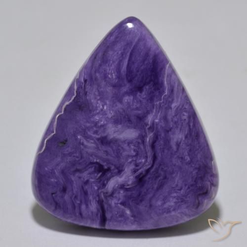 36.06ct Natural Violeta Profundo Charoite, Formato de pêra, Opaco