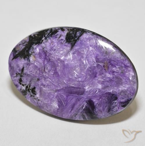 Charoite Violeta Profundo Natural 38.49ct, Corte Oval, Opaco