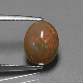 Opala chocolate multicolorido natural 1,42ct, corte oval, opaco