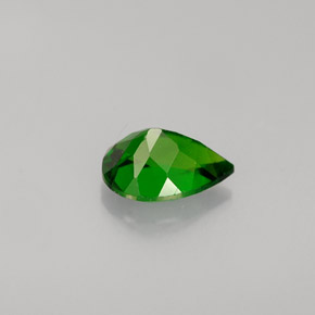 Diopsídio de cromo verde natural 0,68ct, formato de pêra, VVS-VS