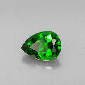 Diopsídio de cromo verde natural 0,77ct, formato de pêra, VS-SI