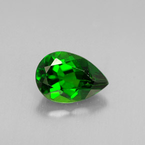 Diopsídio de cromo verde natural 0,67ct, formato de pêra, VVS-VS