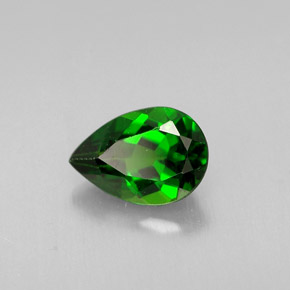 Diopsídio de cromo verde natural 0,67ct, formato de pêra, VVS-VS