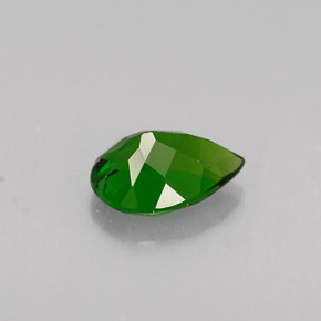 Diopsídio de cromo verde natural 0,67ct, formato de pêra, VVS-VS