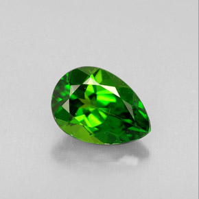 Diopsídio de Cromo Verde Natural 0.79ct, Formato de pêra, VVS-VS