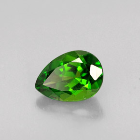 Diopsídio de Cromo Verde Natural 0.79ct, Formato de pêra, VVS-VS