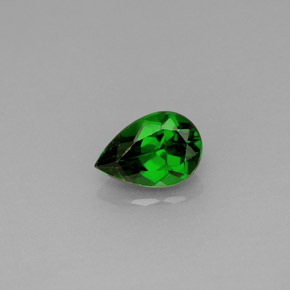 Diopsídio de cromo verde natural 0,64ct, formato de pêra, VS