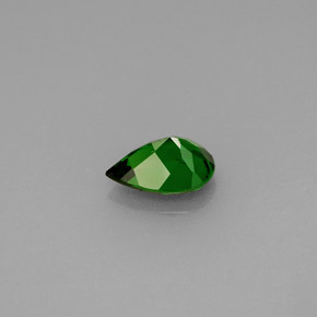 Diopsídio de cromo verde natural 0,64ct, formato de pêra, VS