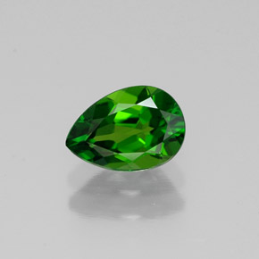 Diopsídio de Cromo Verde Natural 0.80ct, Formato de pêra, VVS-VS