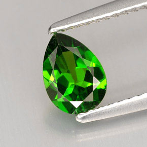 Diopsídio de cromo verde natural 0,75ct, formato de pêra, VVS-VS