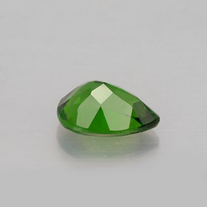 Diopsídio de cromo verde natural 0,79ct, formato de pêra, VVS-VS